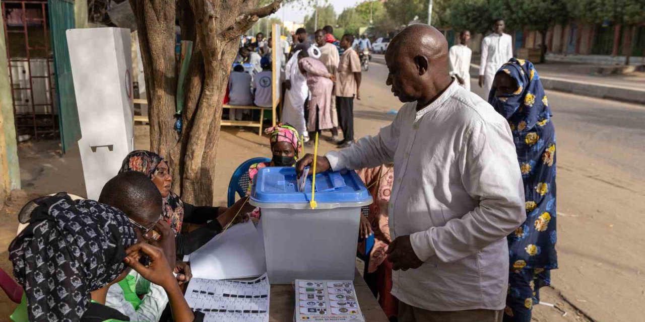 Çad’da Halk, Demokratik Yönetme Geçiş İçin Sandık Başında