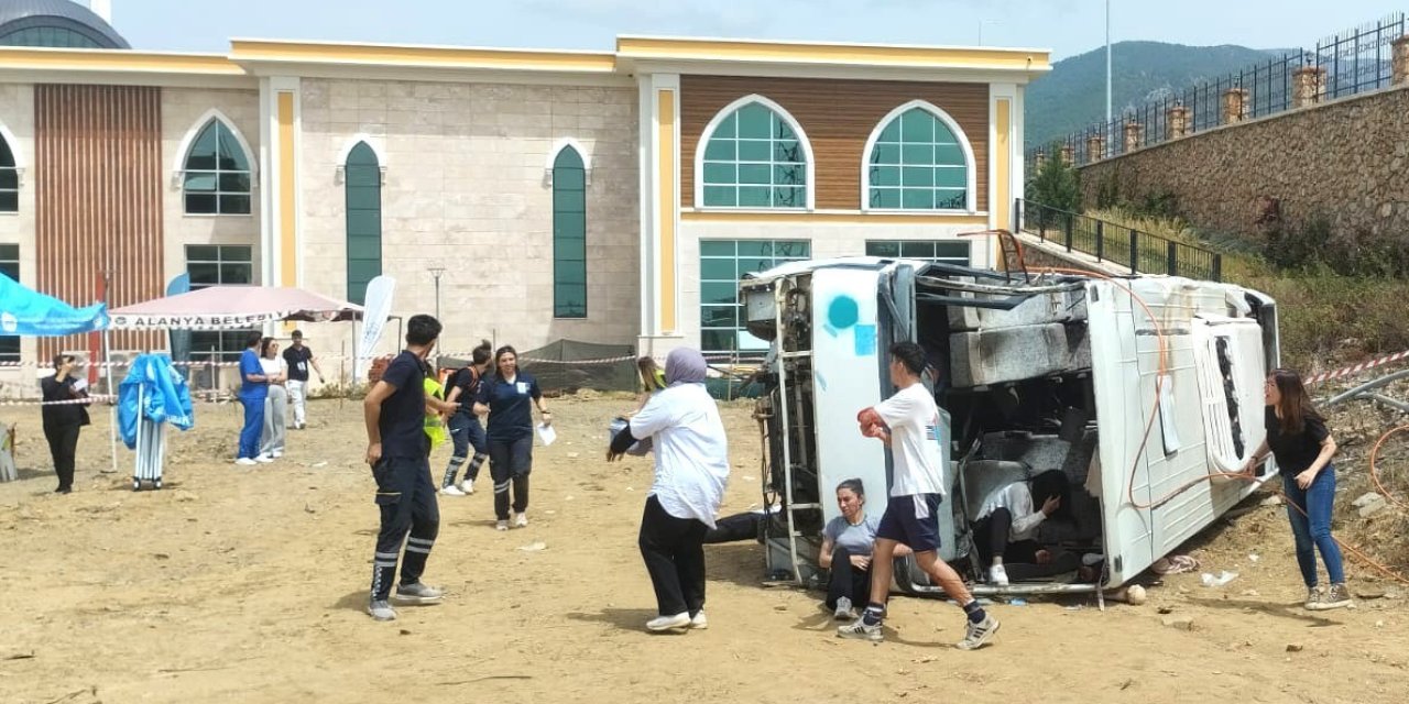 Meü’lü Öğrenciler Ulusal Ralli Travma Rallisi’nde Üçüncü Oldu