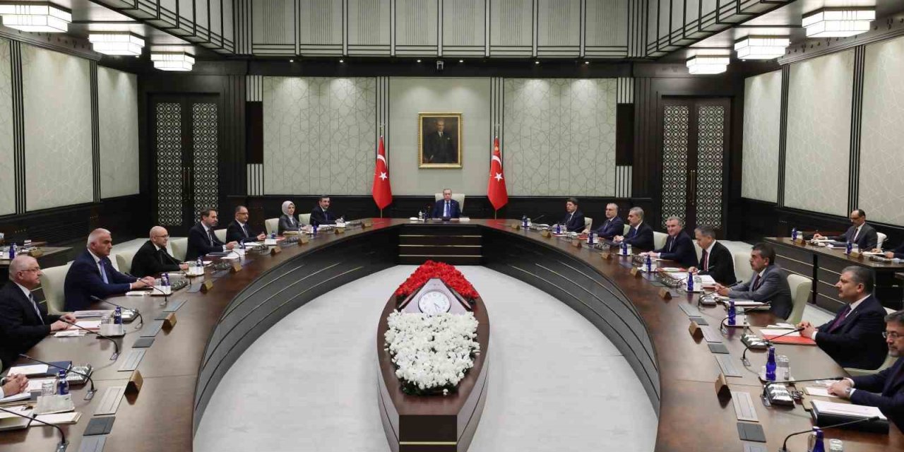 Cumhurbaşkanlığı Kabinesi, Cumhurbaşkanı Recep Tayyip Erdoğan Başkanlığında Beştepe’de Toplandı.