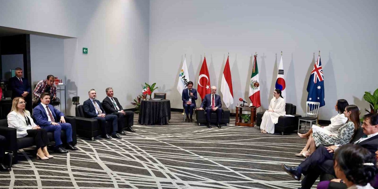 Tbmm Başkanı Kurtulmuş, Meksika Temsilciler Meclisi Başkanı Castillo İle Görüştü