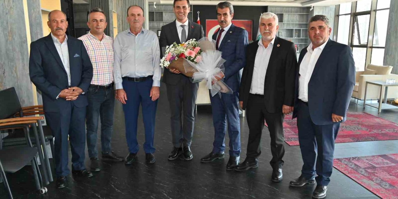 Manisa Çiftçisi İçin Yeni Pazarlar Bulunacak, Mahsul Toprakta Kalmayacak