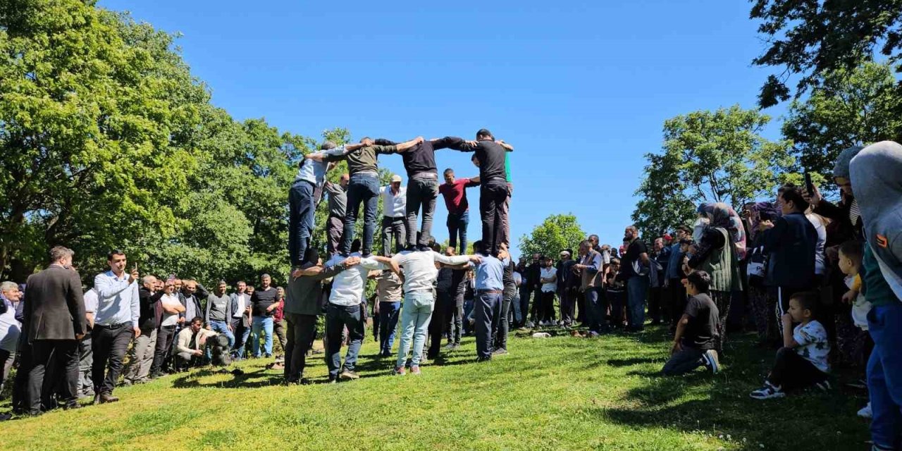 Sındırgı’da Hıdırellez Geleneği Devam Ediyor