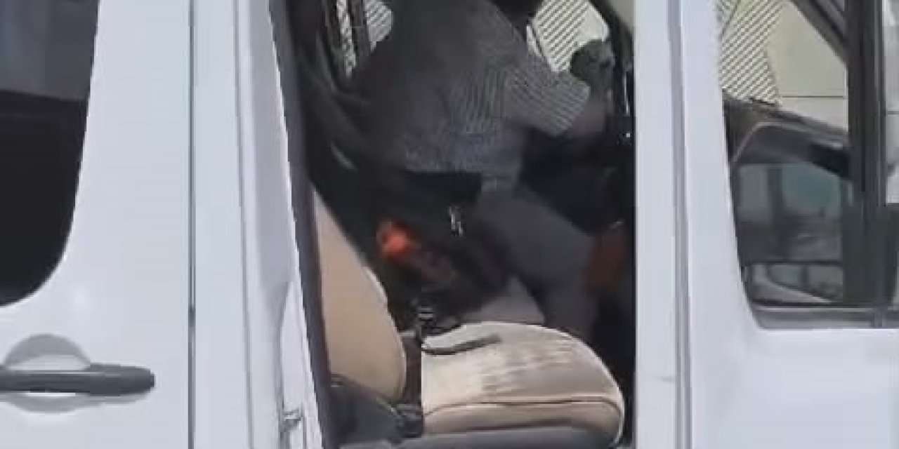 Bursa’da Dolmuş Şoförlerinin Kavgası Kamerada