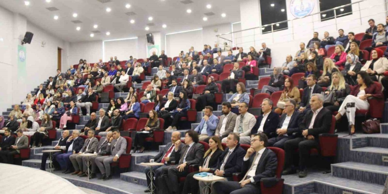 Kütahya Öğretmen Akademileri Kapılarını Açtı