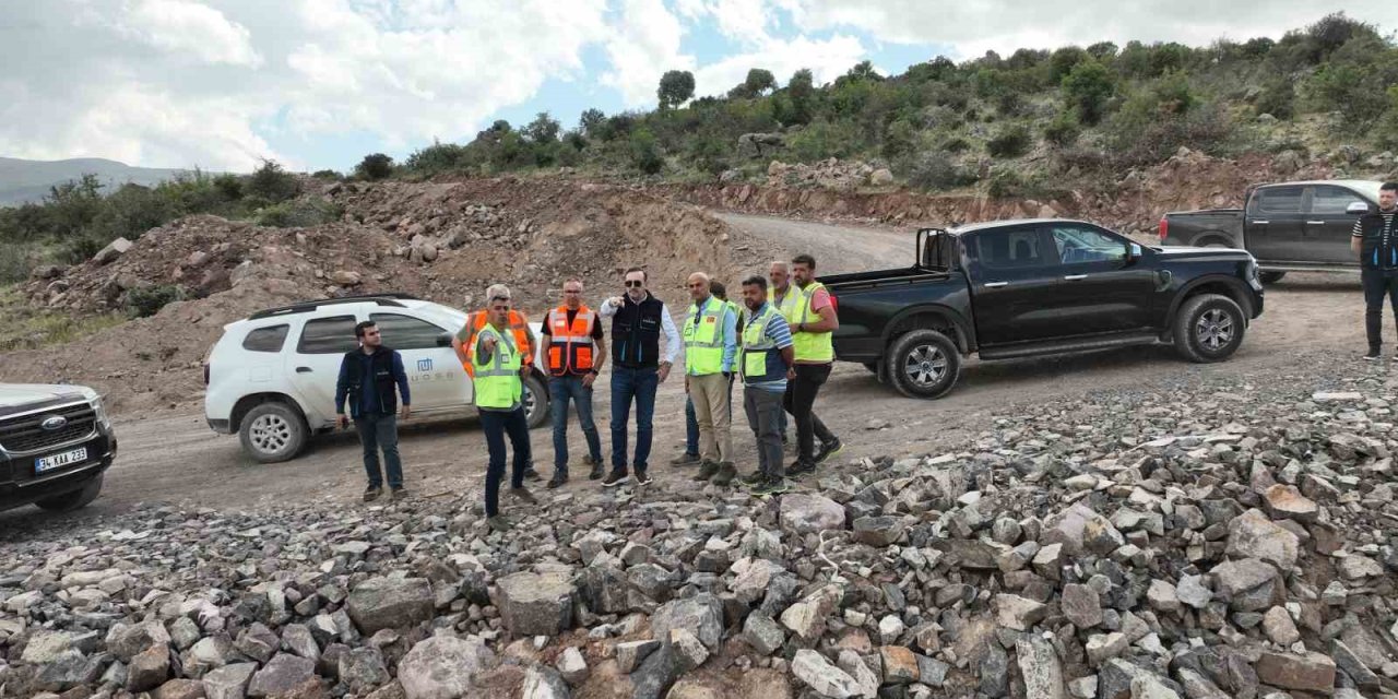 Taşlık Ve Kayalık Arazi Üretime Ve İstihdama Dönüşüyor