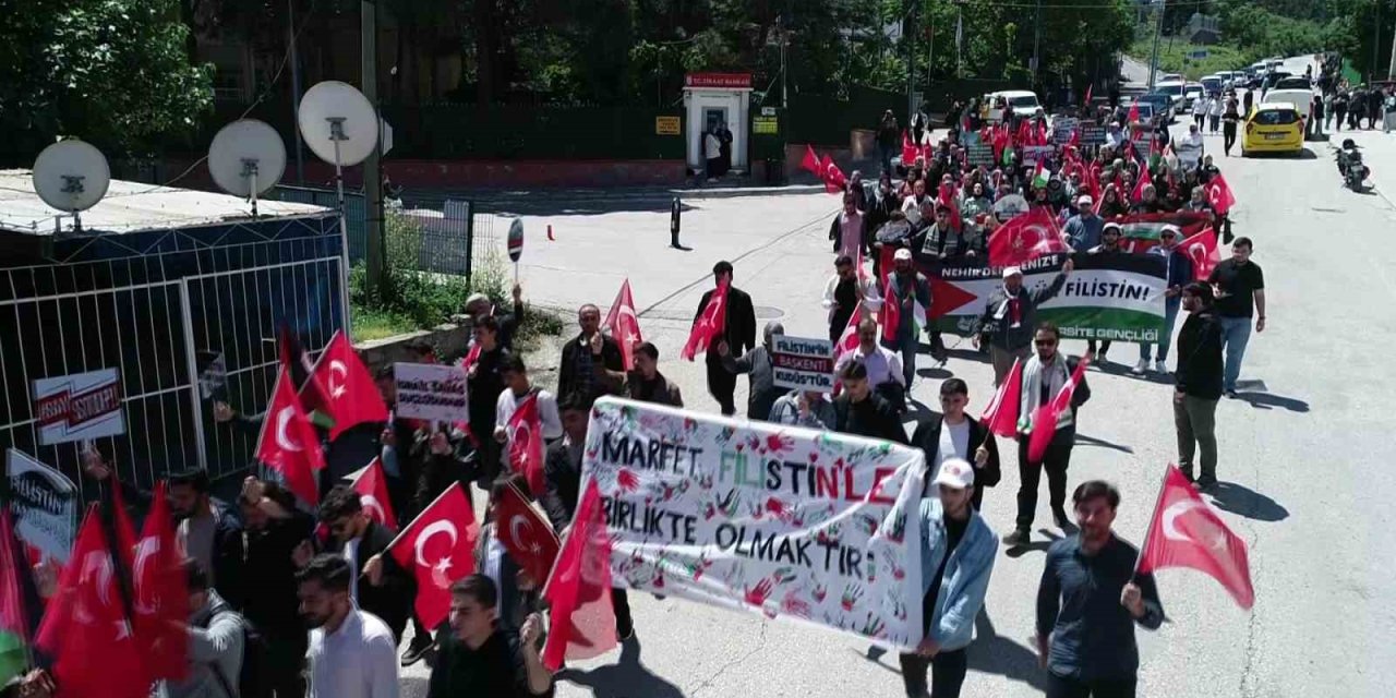 Amasya’da Üniversiteliler İsrail’in Gazze’ye Yönelik Saldırılarını Protesto Etti