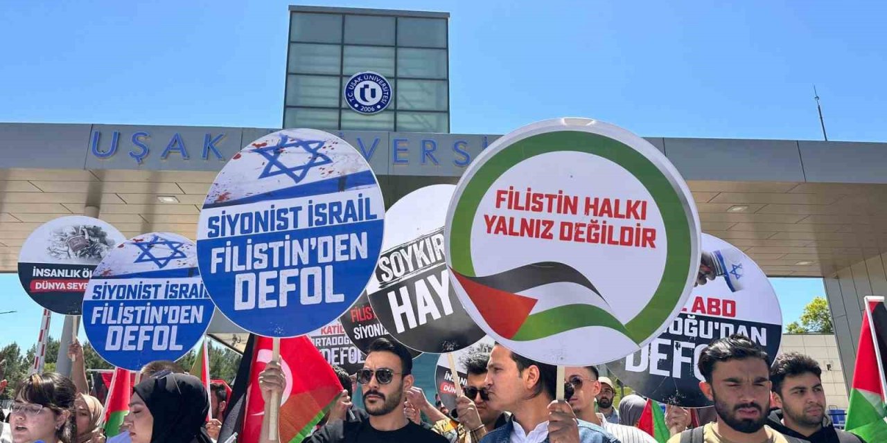 Uşak Üniversiteli Öğrencilerden Filistin’e Destek