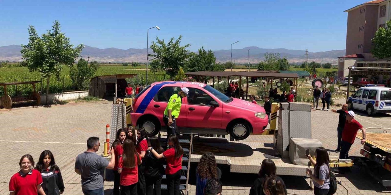 Emniyet Ve Jandarmadan Okullarda Trafik Eğitimi