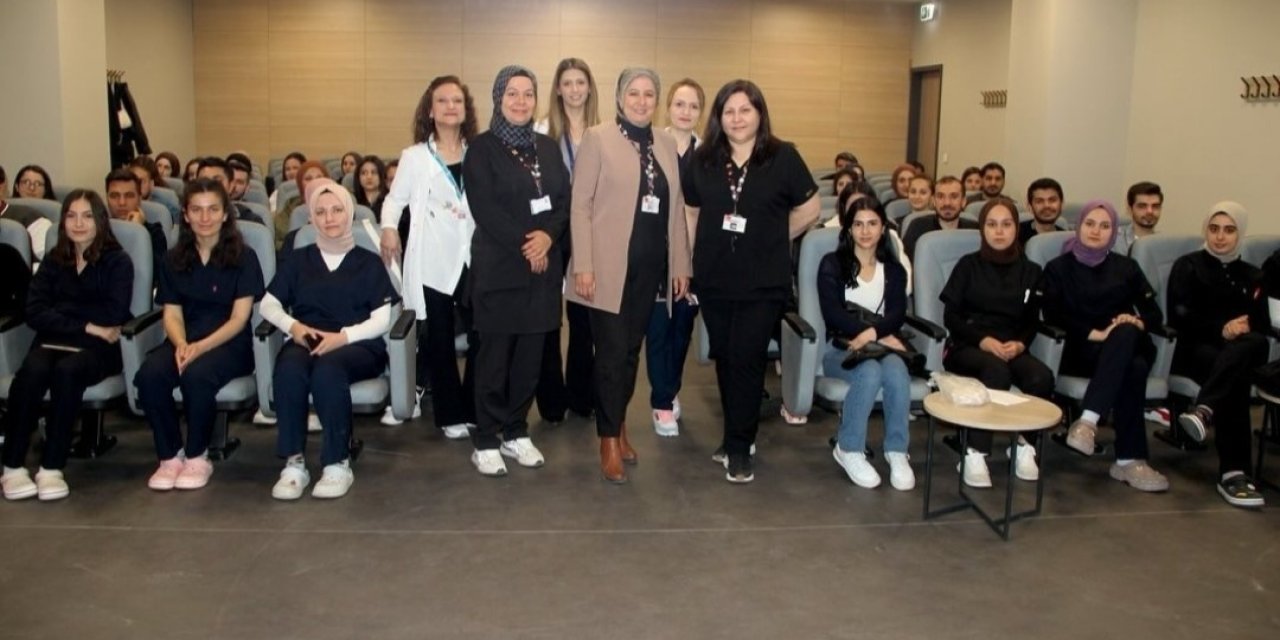 Kütahya Şehir Hastanesinde 200 Sağlık Personeli Göreve Başladı