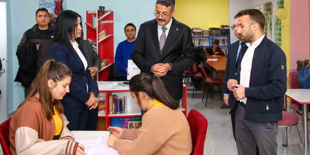 Vali Ali Çelik: “Eğitim Birinci Önceliğimizdir”