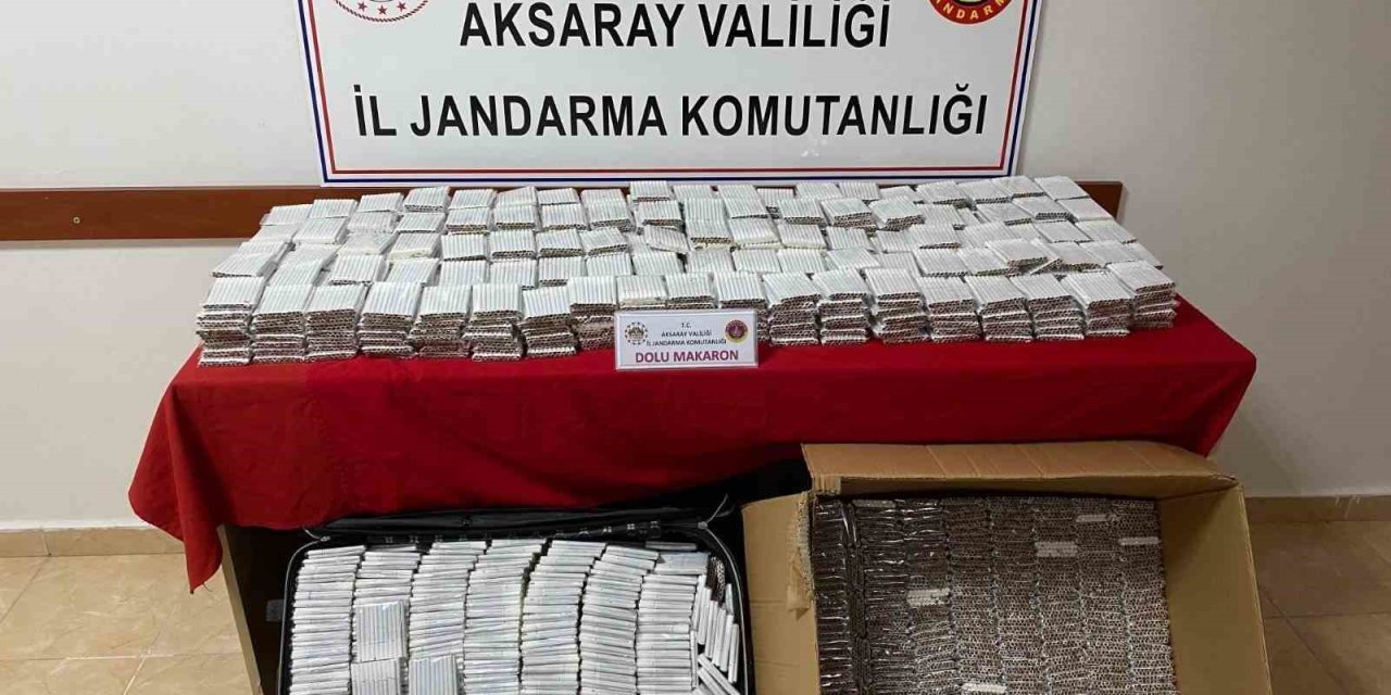 Yolcu Otobüsünde Kaçak Sigara Ele Geçirildi