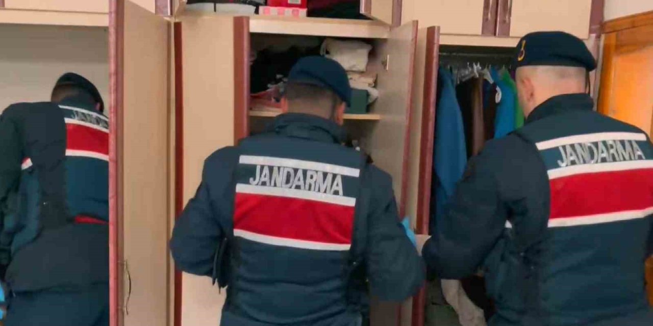 Savcılık Düğmeye Bastı Jandarma Operasyon Yaptı