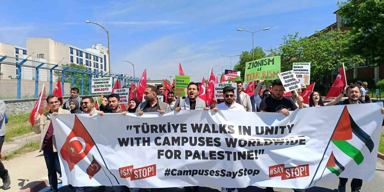 Edirne’de Üniversite Öğrencilerinden Filistin’e Destek Gösterisi