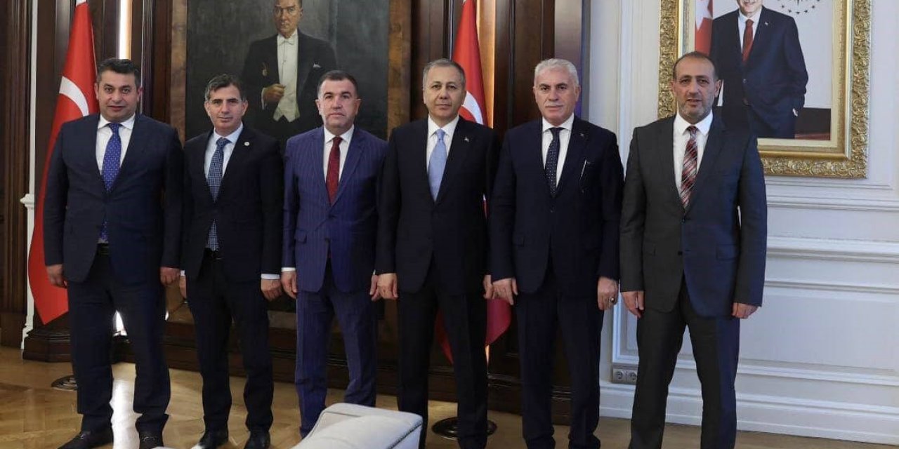 Bayburt İl Protokolü İçişleri Bakanı Yerlikaya İle Görüştü