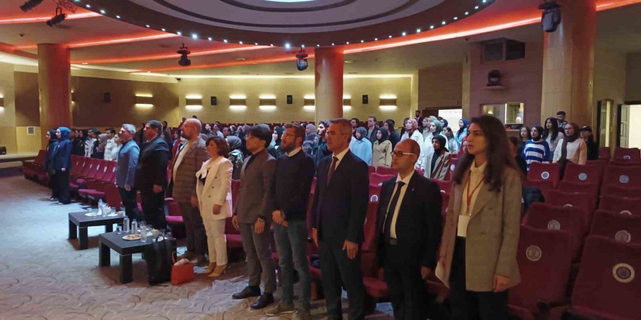 Genç Hukukçulara Bilişim Hukukunu Anlattılar