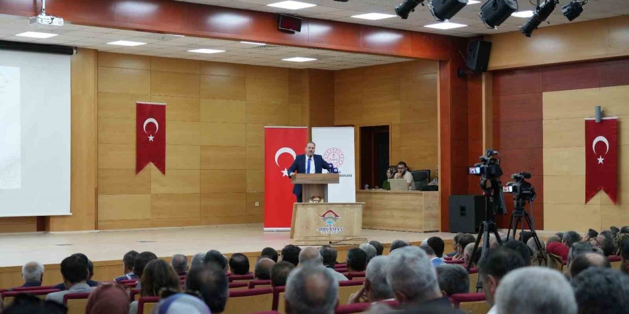 ‘Türkiye Yüzyılı Maarif Modeli’ Adıyaman’da Tanıtıldı