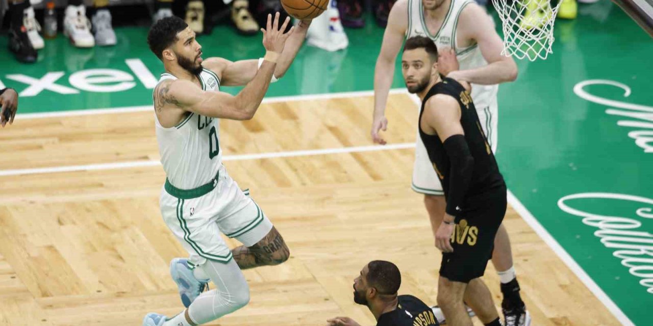 Boston Celtics 25 Sayı Fark Attı, Seride 1-0 Öne Geçti