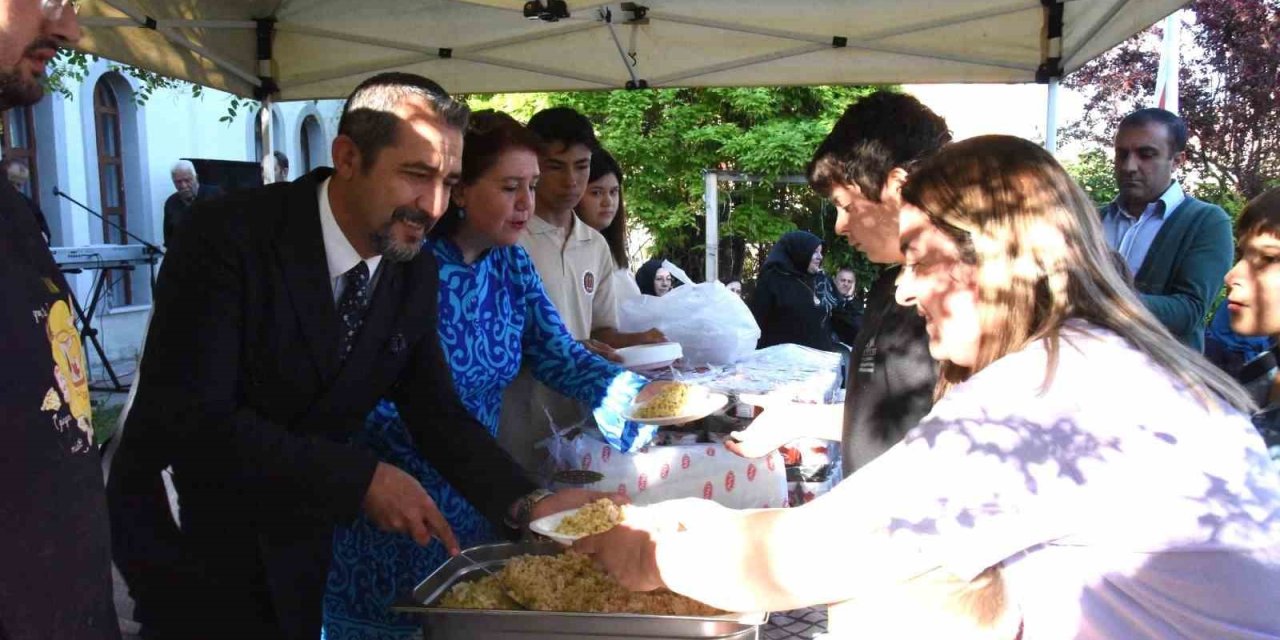 Osmangazi Mahallesinde Hıdrellez Şenliği