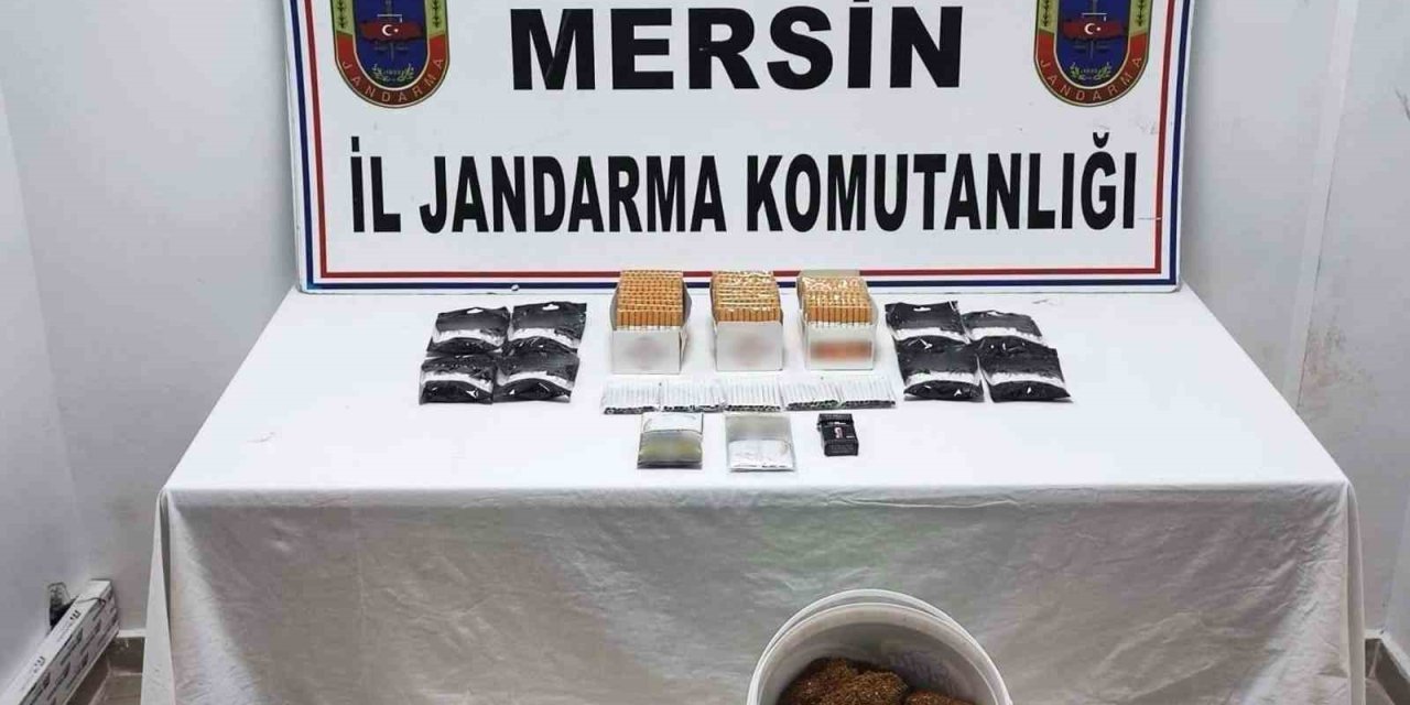 Mersin’de Kaçak Makaron Operasyonu: 2 Gözaltı