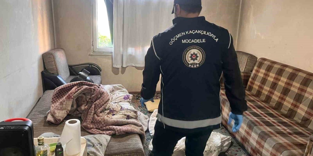 Yurda Kaçak Yollarla Girdiği Tespit Edilen Yabancı Uyruklu 6 Kişi Yakalandı