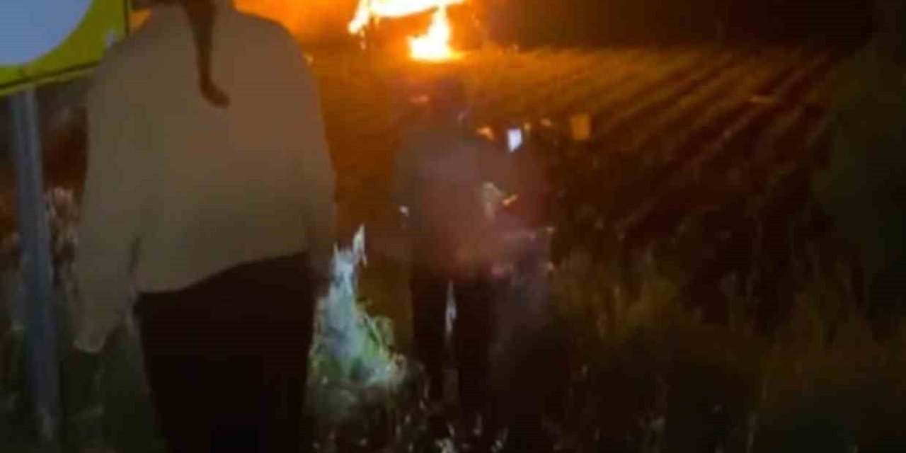 Takla Atan Otomobil Alev Topuna Döndü: 2 Yaralı