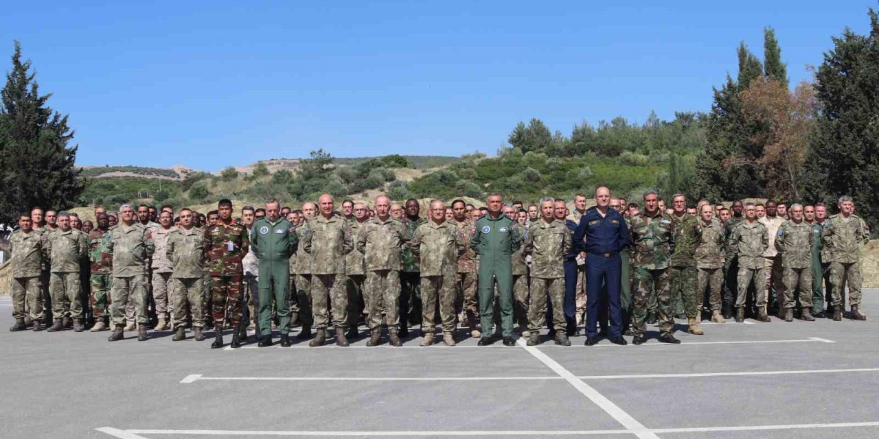 Efes-2024 Tatbikatı’nın "Bilgisayar Destekli Komuta Yeri Safhası" İzmir’de Gerçekleştirildi