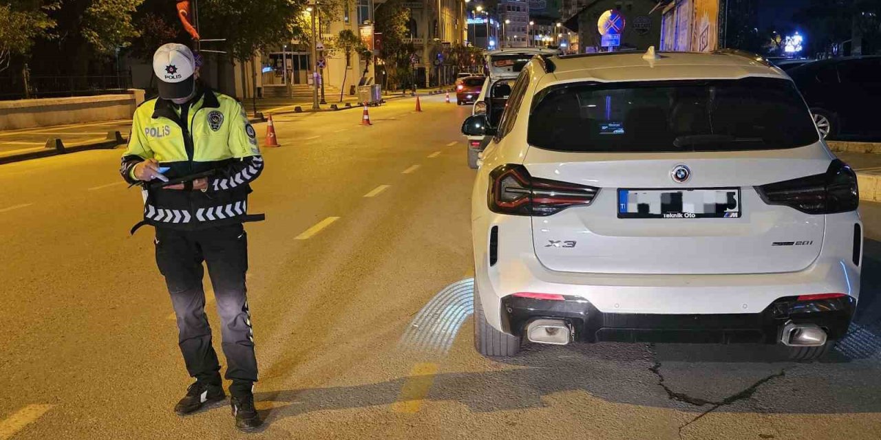 Bandırma Trafik Denetimlerinde Hız Kesmiyor