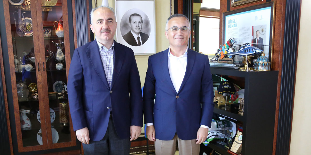 Vali Çeber'den Başkan Metin'e Veda Ziyareti