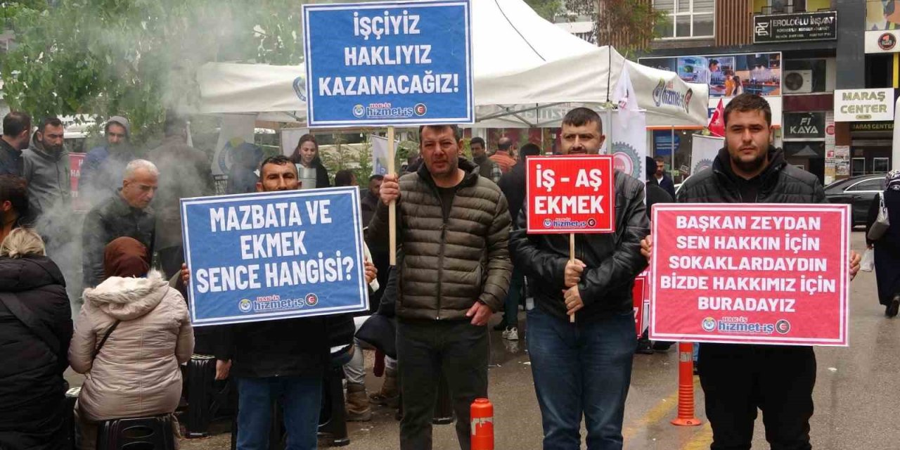 Van’da İşten Çıkarılanlar Belediye Önünde Çadır Kurdu