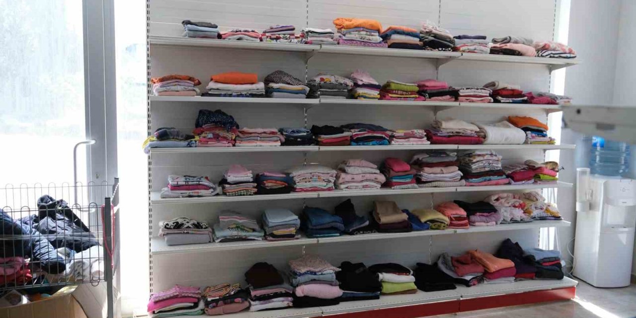 Bu Çarşıda Her Şey Bedava