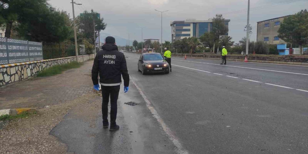 Nazilli Narko Uyuşturucuya Geçit Vermiyor