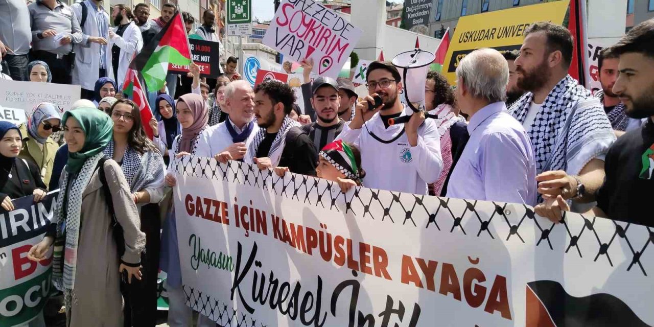 Üsküdar Üniversitesi Öğrencilerinden Gazze’ye Destek Yürüyüşü