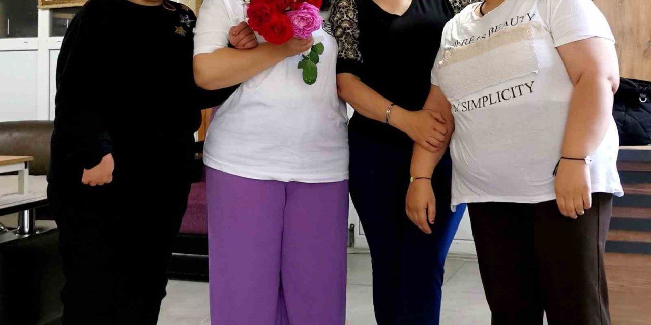 Ayvalık’ta Engellilerden Anneler Günü Etkinliği