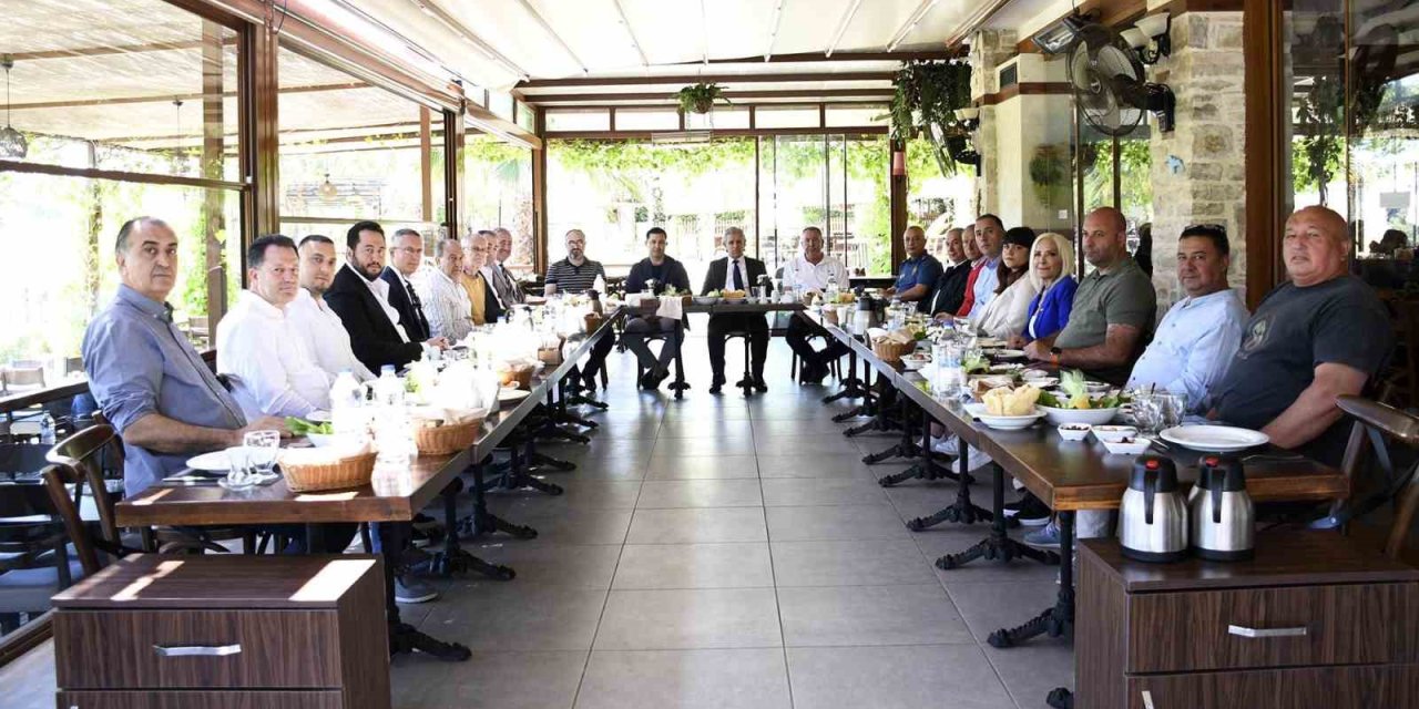 Kuşadası’nda İlçe Danışma Kurulu, ’gürültü Kirliliği’ Gündemiyle Toplandı