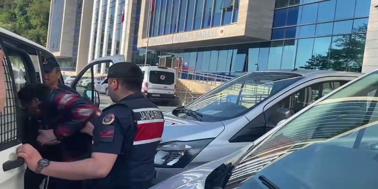 Kız Çocuğuna Cinsel İstismar İddiasıyla Yargılanan Kuaföre Tahliye