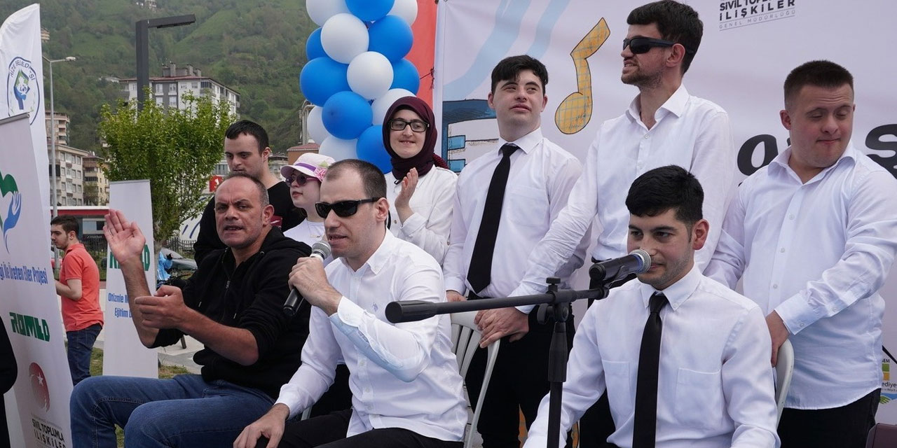 Rize'de Engelsiz Koro Etkinliği!