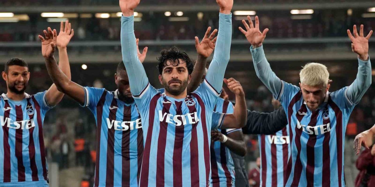 Umut Bozok Moral Buldu