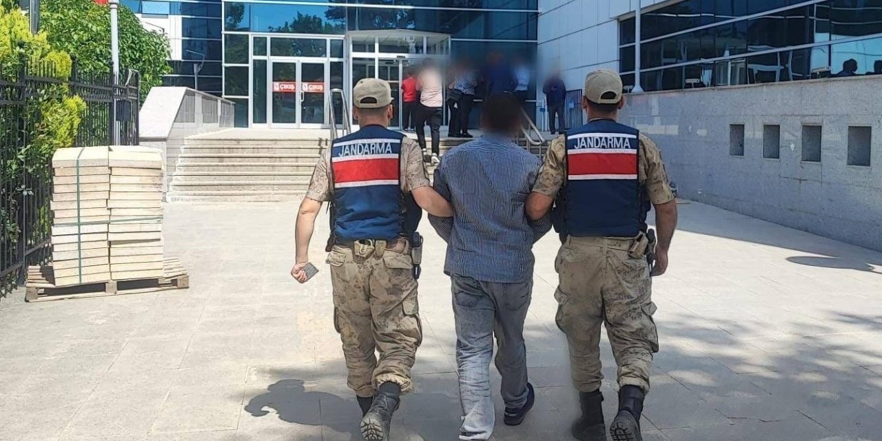Adıyaman’da Göçmen Kaçakçılığı Operasyonu: 5 Gözaltı