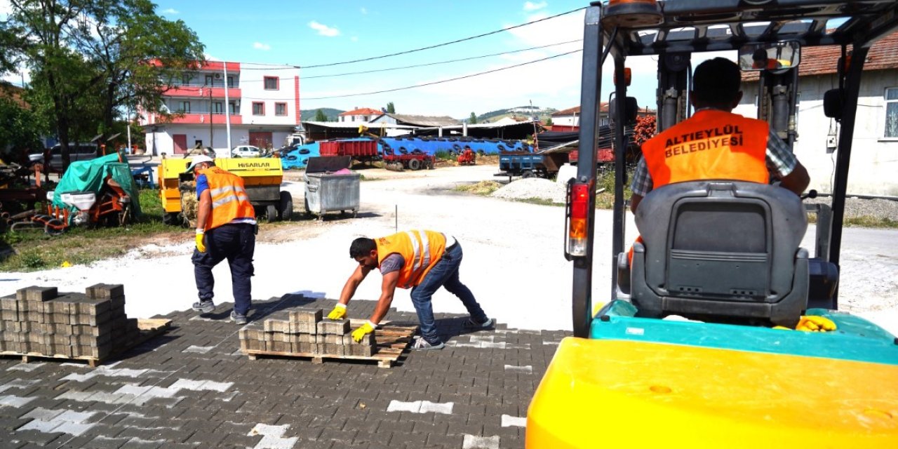 Altıeylül Çiftçinin Yanında