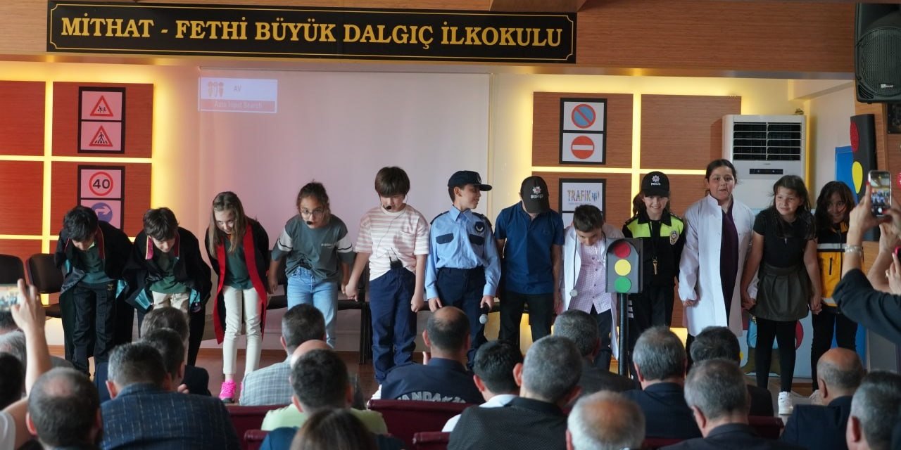 Edremit’te Trafik Haftası Kutlandı