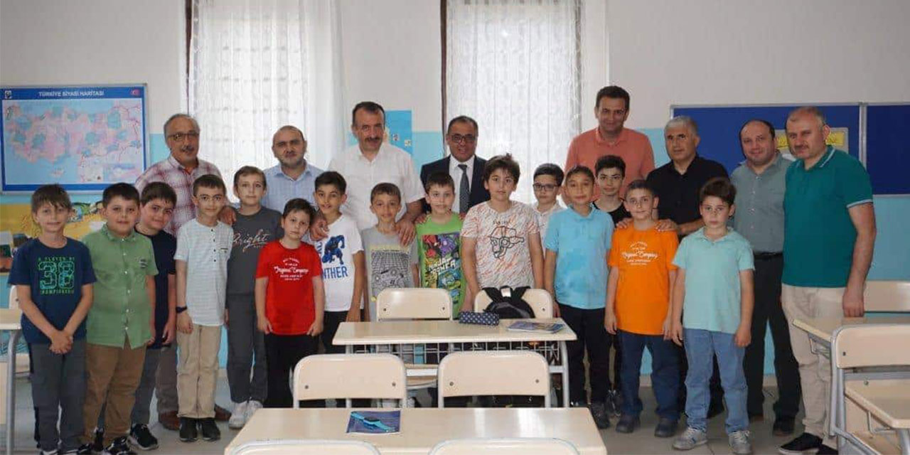 Milli Eğitim Müdürü Emen’den Yaz Okuluna Ziyaret