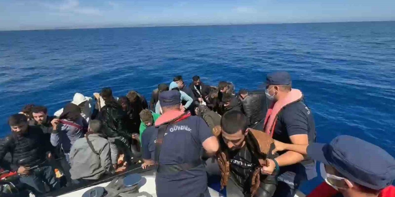 Fethiye’de 24 Düzensiz Göçmen Yakalandı
