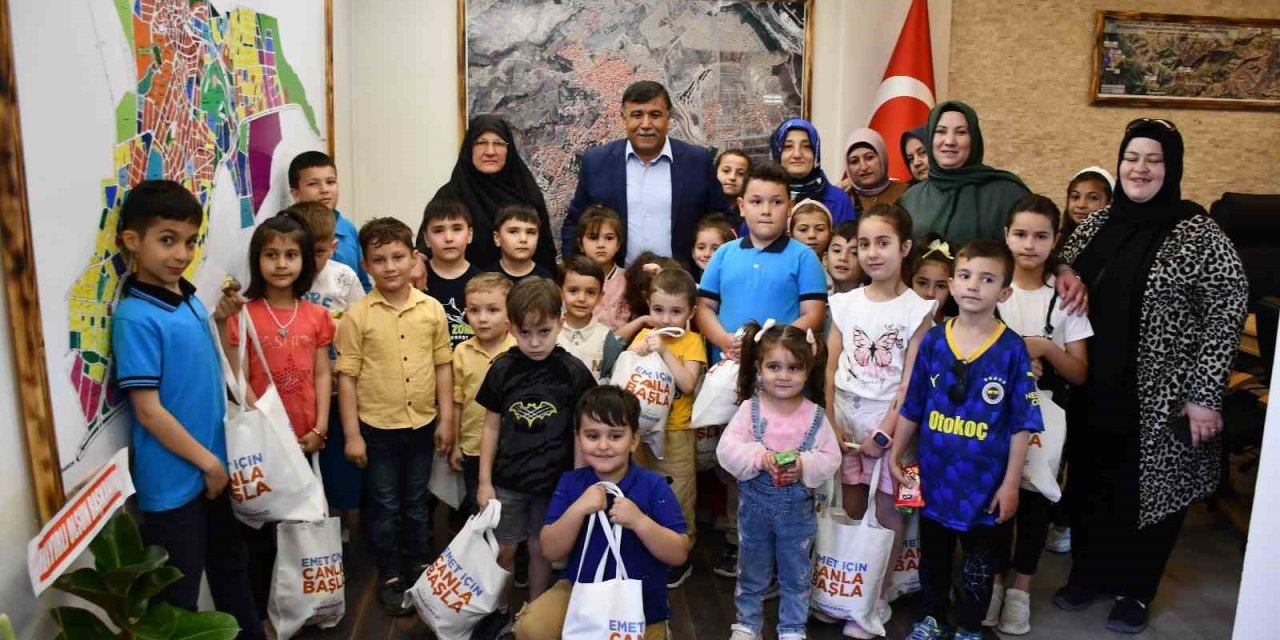 Başkan Koca, 10 Yaşına Gelen “Hoş Geldin Bebekleri” İle Buluştu