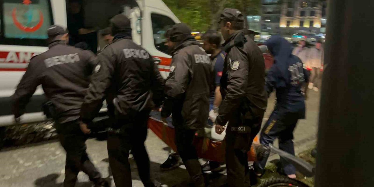 Sinop’ta Bisikletiyle Denize Atlayan Genci Çevredekiler Kurtardı