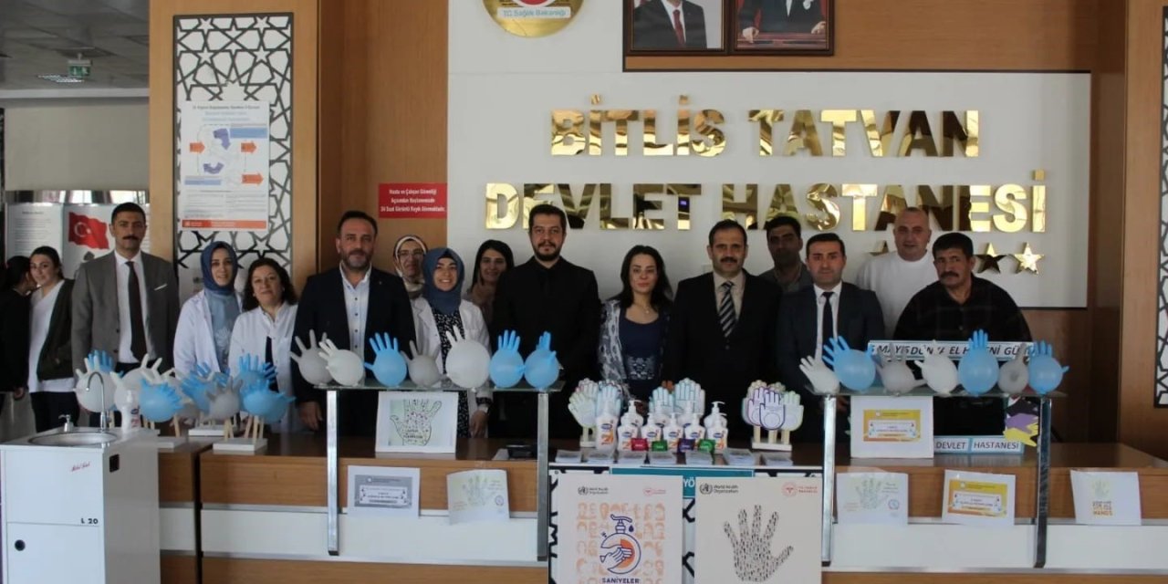 Tatvan Devlet Hastanesinde El Hijyeninin Önemi Anlatıldı