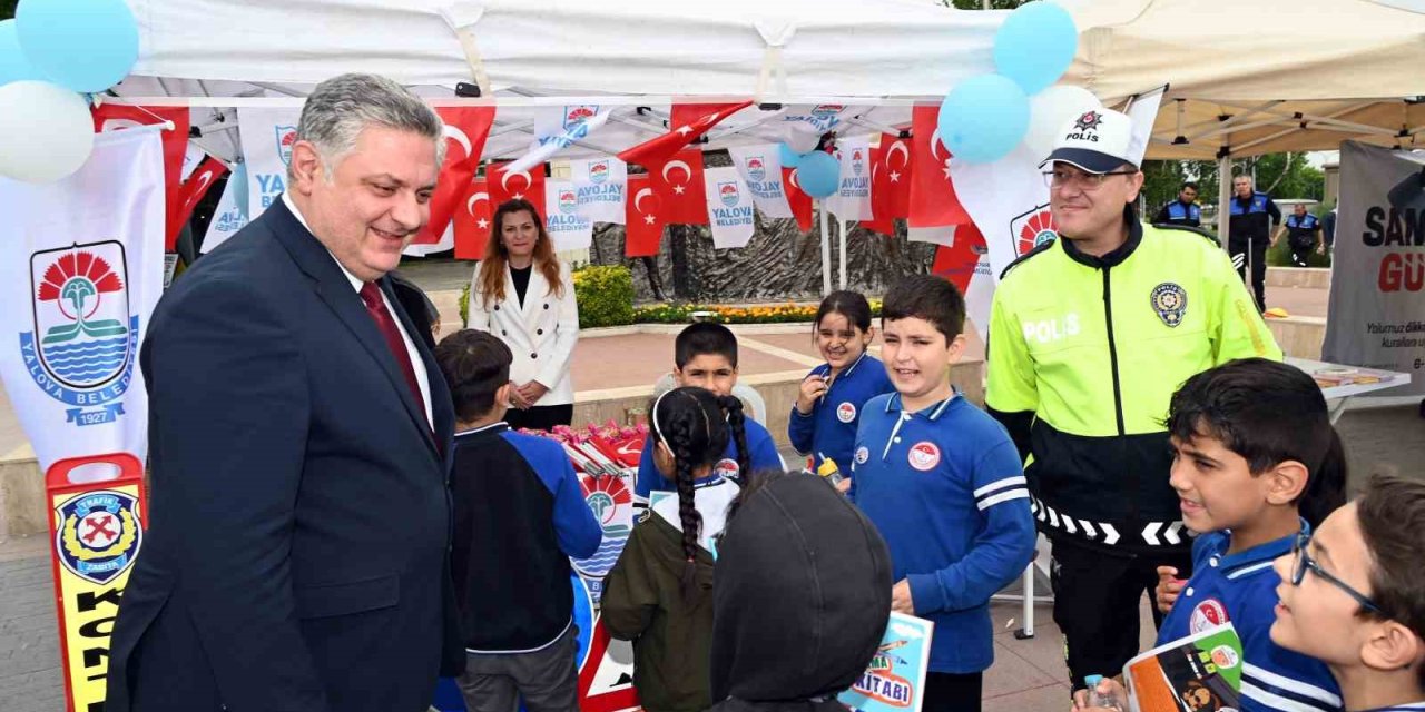 Başkan Gürel, Trafik Haftasını Çocuklarla Kutladı