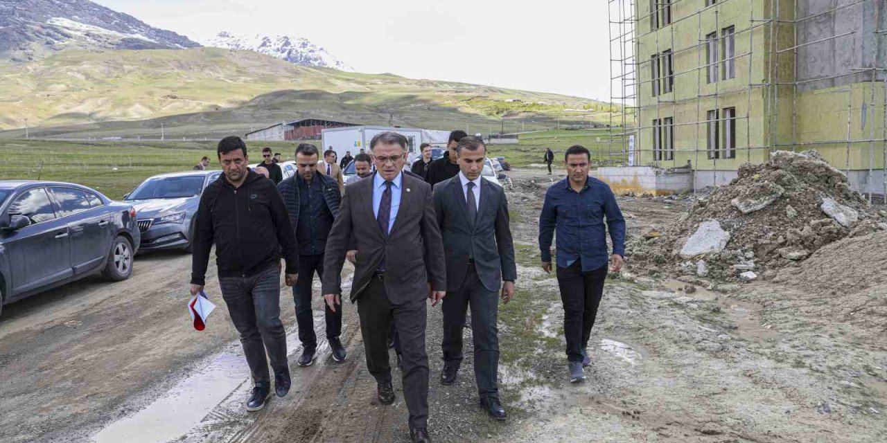 Van’da İhtiyaç Sahibi 51 Kadın İçin Yapılan Konutlar Hızla Tamamlanıyor