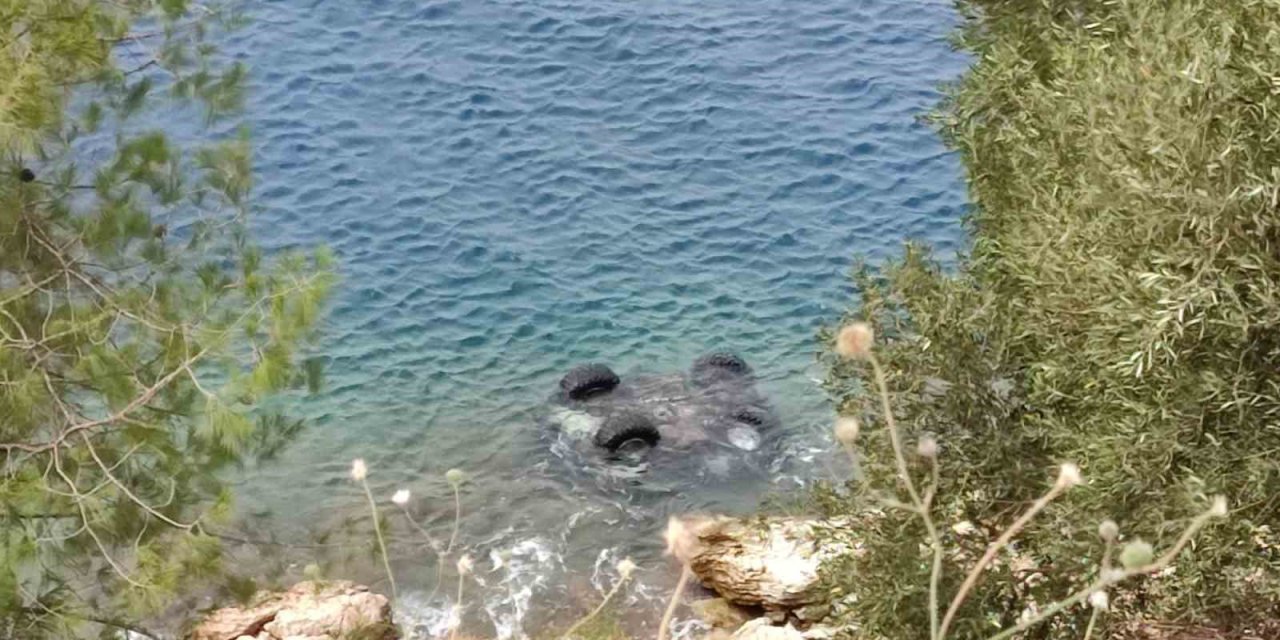 Atv Uçurumdan Denize Düştü: 1 Yaralı