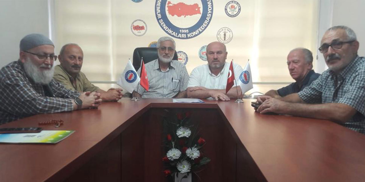 Emekli Memur-Sen Rize İl Başkanı Sivrikaya: Emekliler Adil Olanı İstiyor