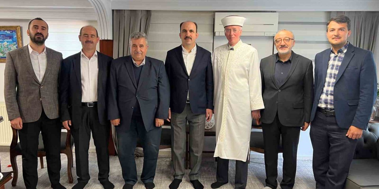 Tdbb Başkanı Altay Yunanistan’daki Türkler İle Buluştu